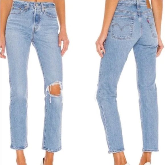 Levi’s Wedgie Straight Premium Jeans Busted Knee Distressed - size 24 - Picture 1 of 2